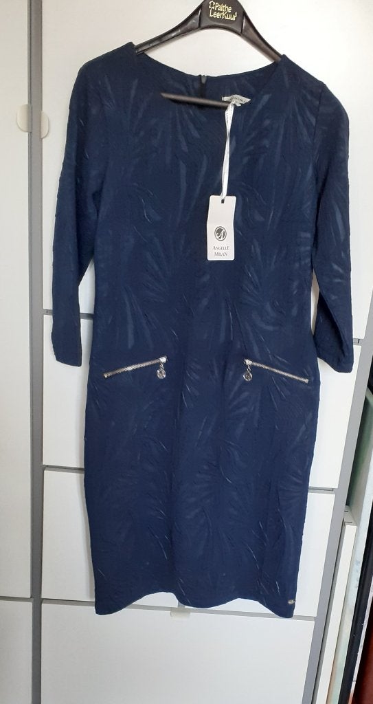 Angelle Milan Jurk Donkerblauw met Bladprint en Ritsen,nieuw, Kleding | Dames, Jurken, Maat 38/40 (M), Angelle Milan, Blauw, Nieuw