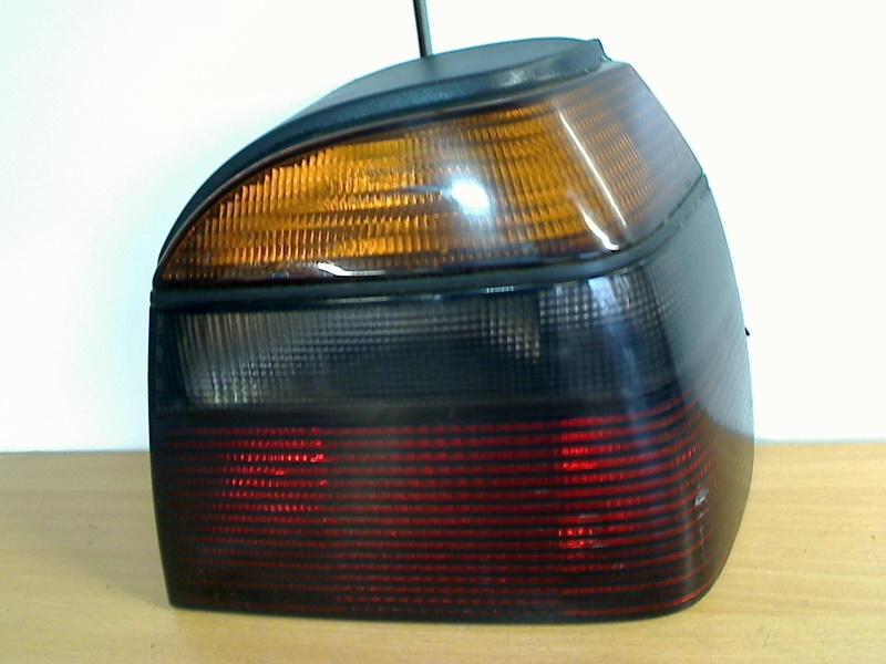 Achterlicht Rechts Golf III Cabrio Restyling (1E7) 1999, Gebruikt, Volkswagen, Volkswagen AG, Kundenbetreuung@volkswagen.de