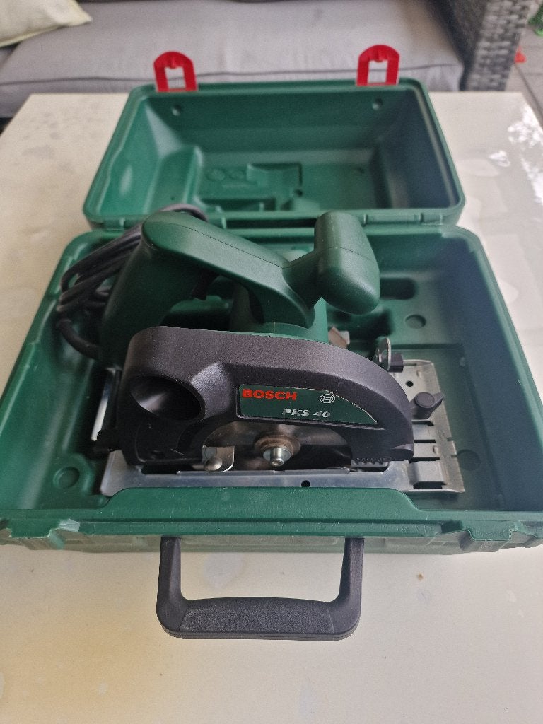 BOSCH Handcirkelzaag PKS 40, Doe-het-zelf en Verbouw, Gereedschap | Zaagmachines, Cirkelzaag, Ophalen of Verzenden, Zo goed als nieuw
