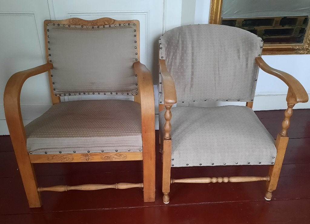 2 kleine antieke stoelen / fauteuilles, Huis en Inrichting, Fauteuils, Ophalen, Gebruikt, Minder dan 75 cm, Stof