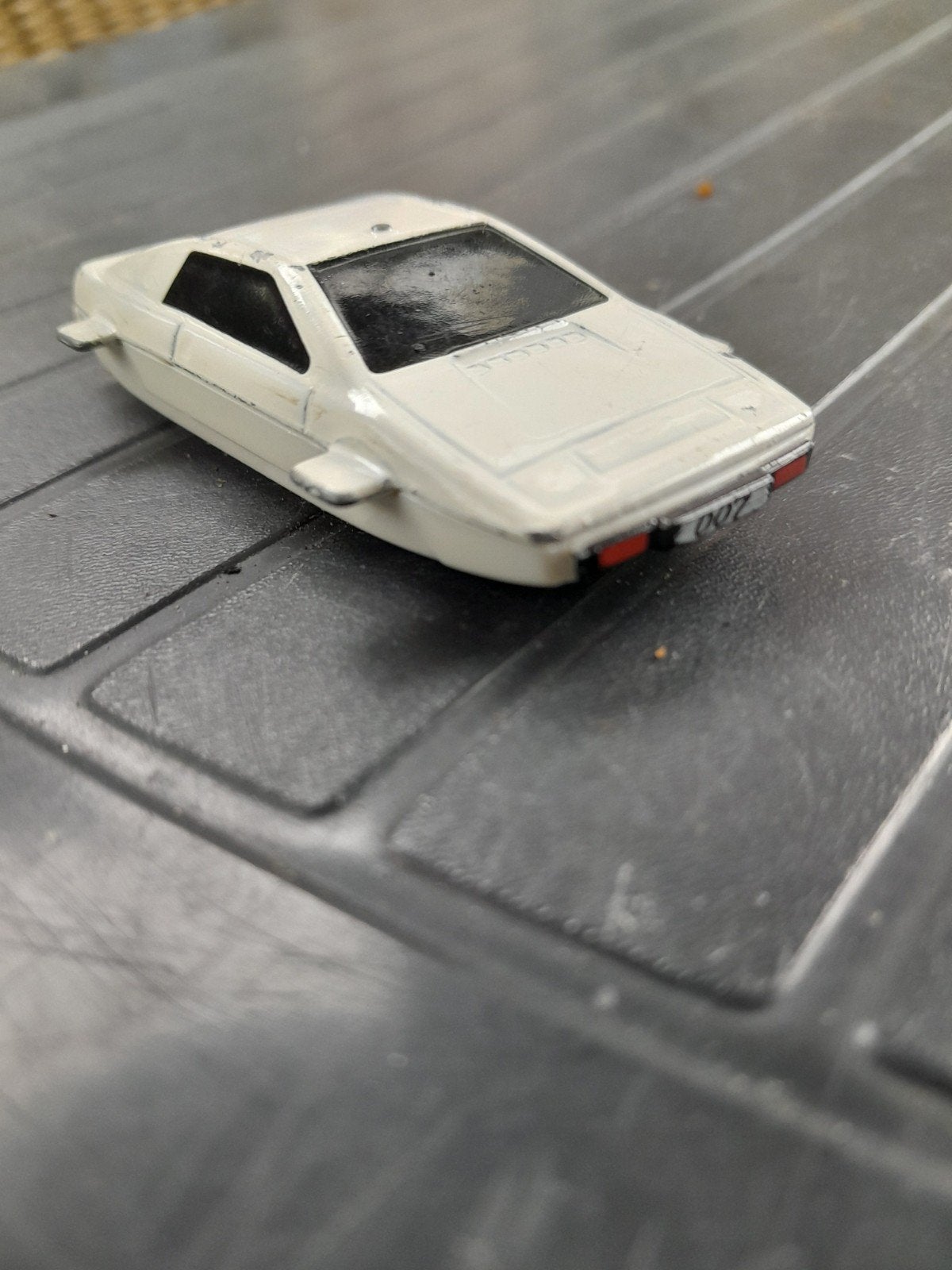 James Bond Lotus Esprit 007 modelauto, Overige merken, Gebruikt, 1:50 of kleiner, Auto