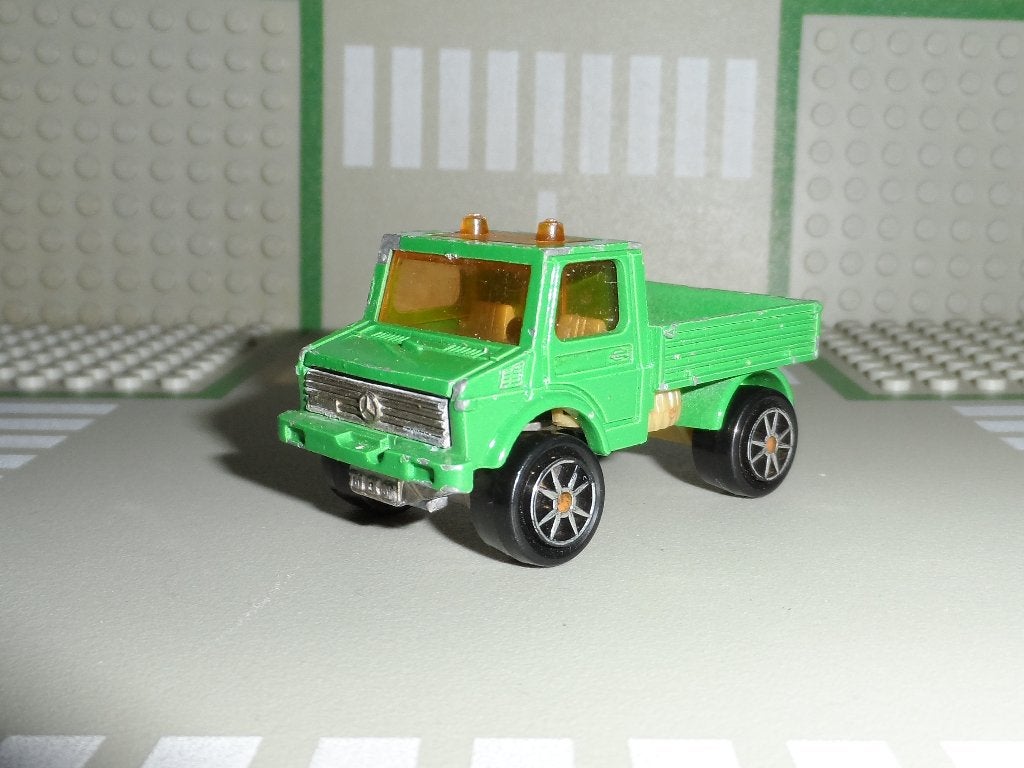 Majorette - Mercedes Unimog - Vintage 1:64, Ophalen of Verzenden, Gebruikt, Tractor of Landbouw