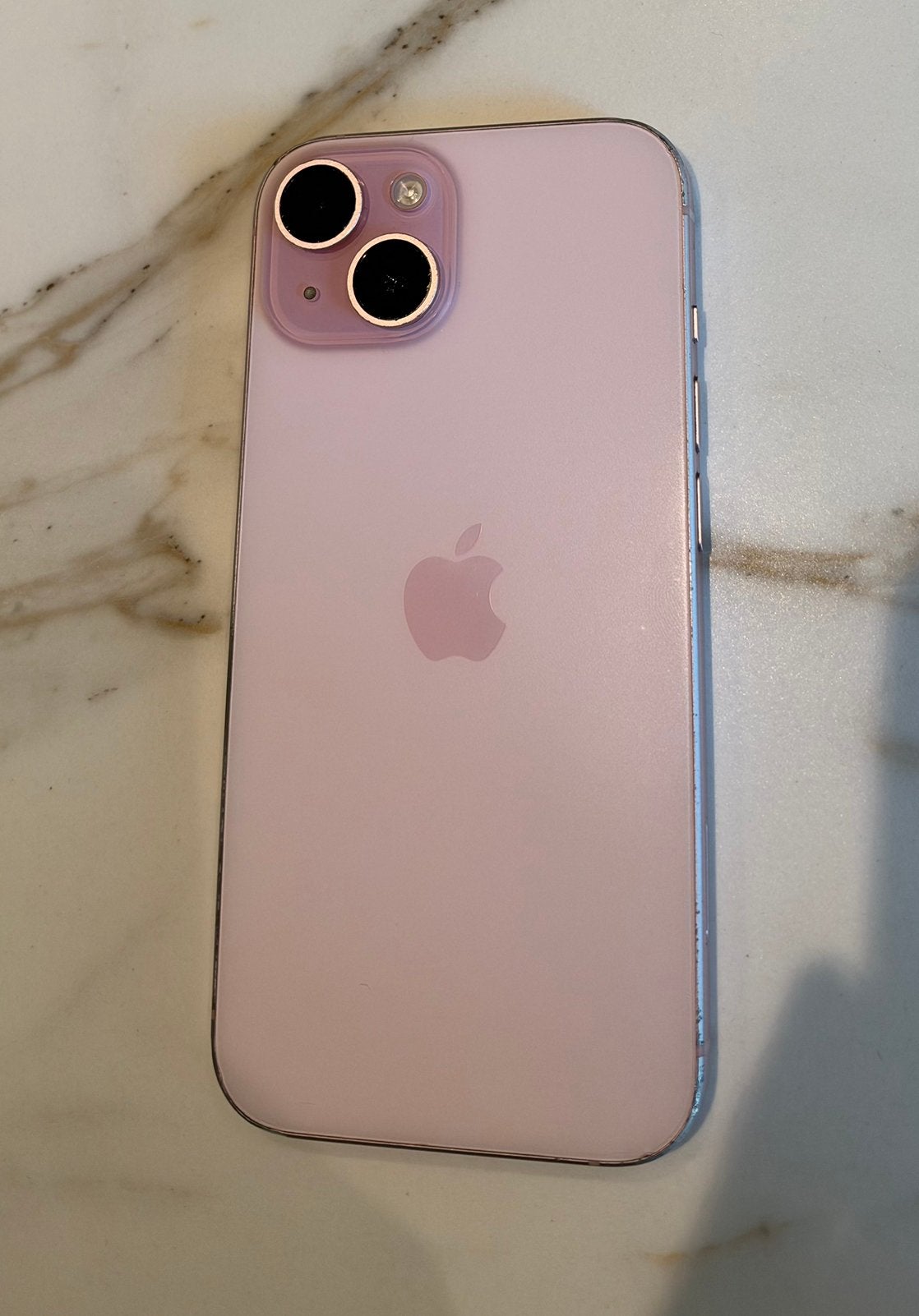 Apple iphone 15 roze
