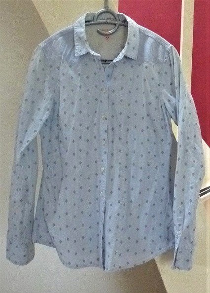 Maison Scotch - lichtblauwe blouse met werkje, Kleding | Dames, Blauw, Zo goed als nieuw, Maat 36 (S), Maison Scotch