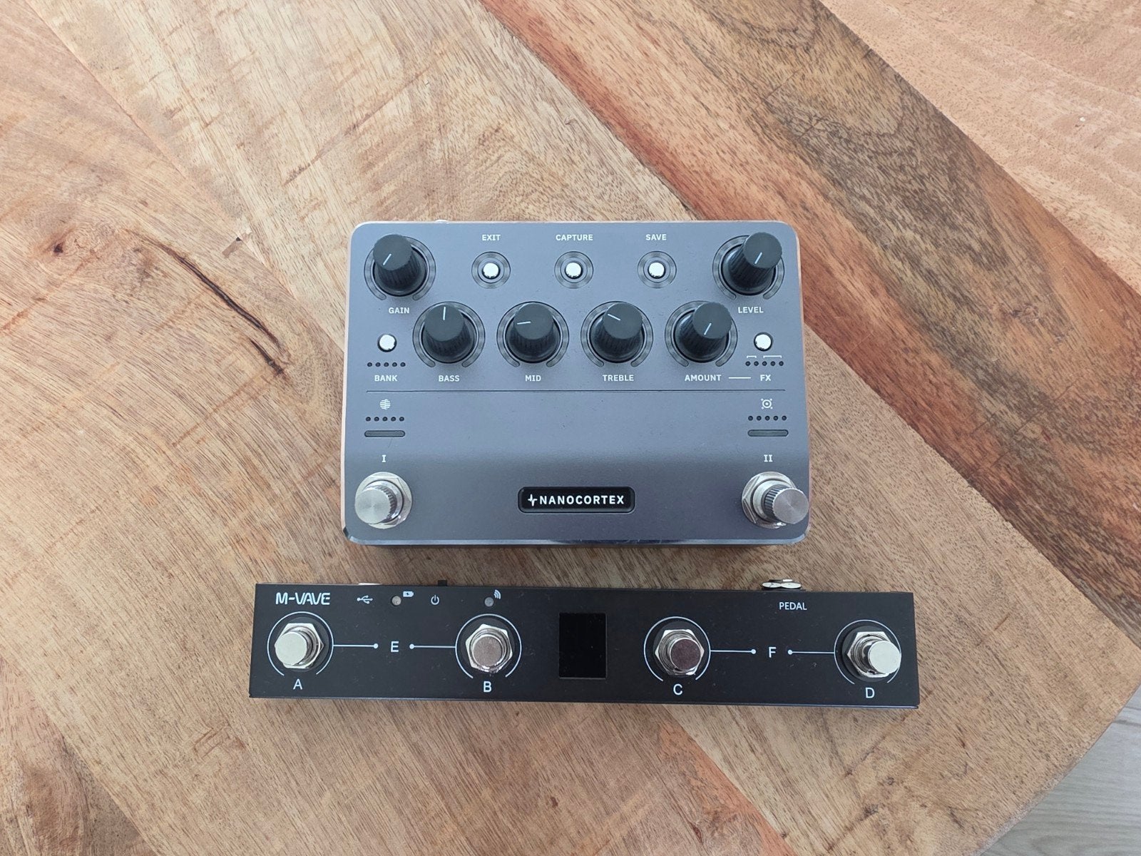 Nano Cortex met Mwave footswitch, Muziek en Instrumenten, Verzenden, Zo goed als nieuw, Multi-effect