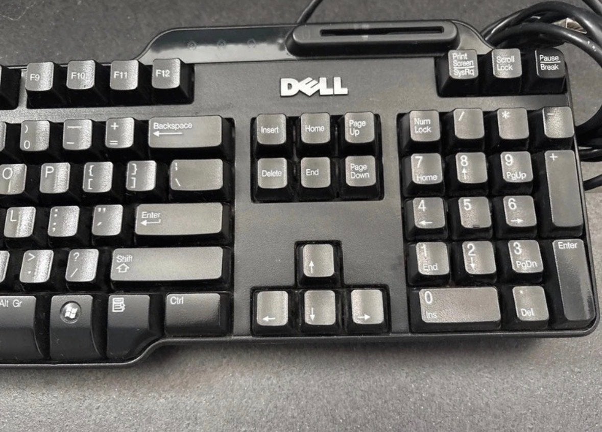 Dell Toetsenbord SK-320S - Bedraad Qwerty, Computers en Software, Toetsenborden, Gebruikt, Ophalen of Verzenden, Qwerty, Numeriek gedeelte