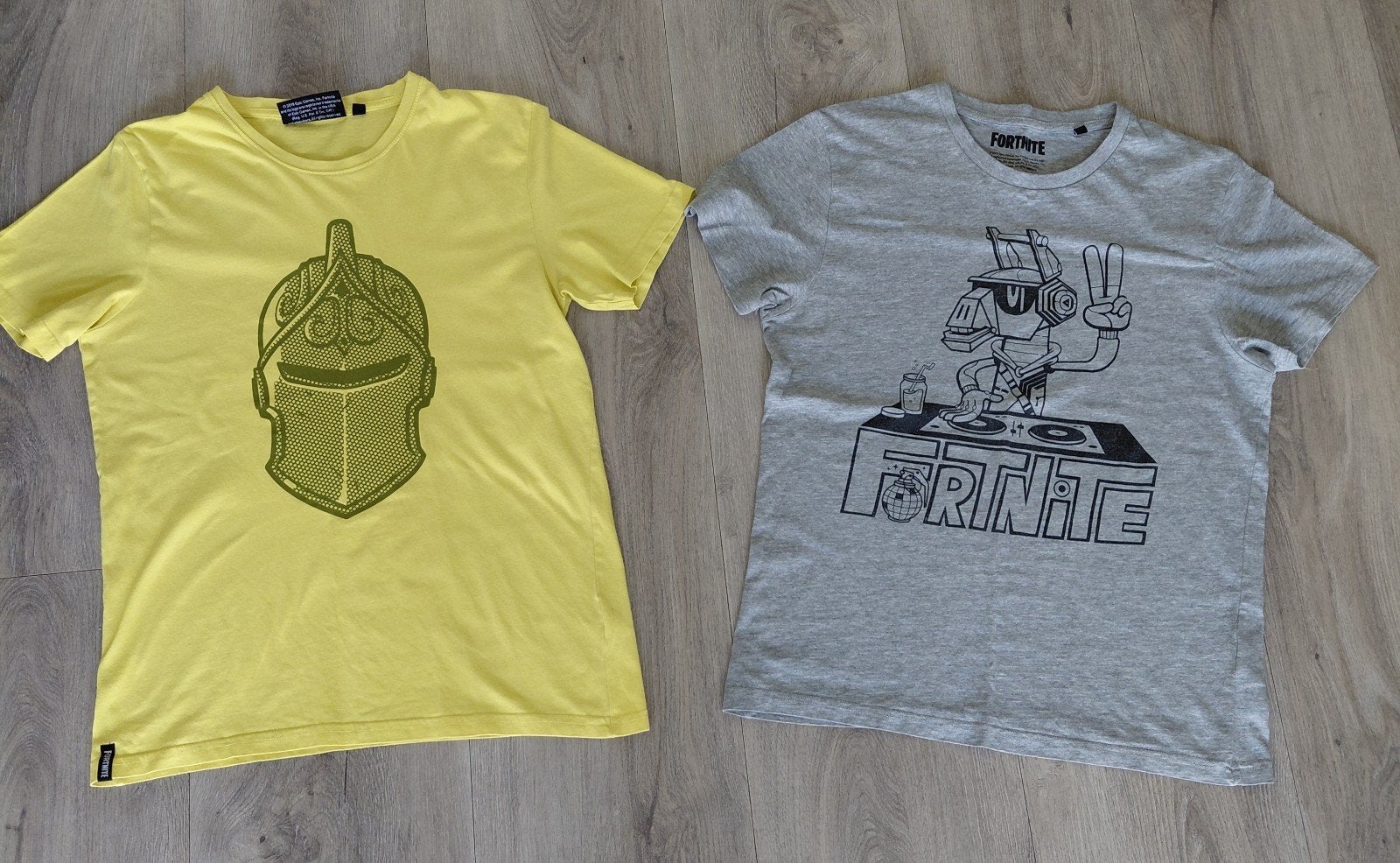 2 shirtjes fortnite maat 176, Ophalen of Verzenden, Zo goed als nieuw, Jongen, Shirt of Longsleeve