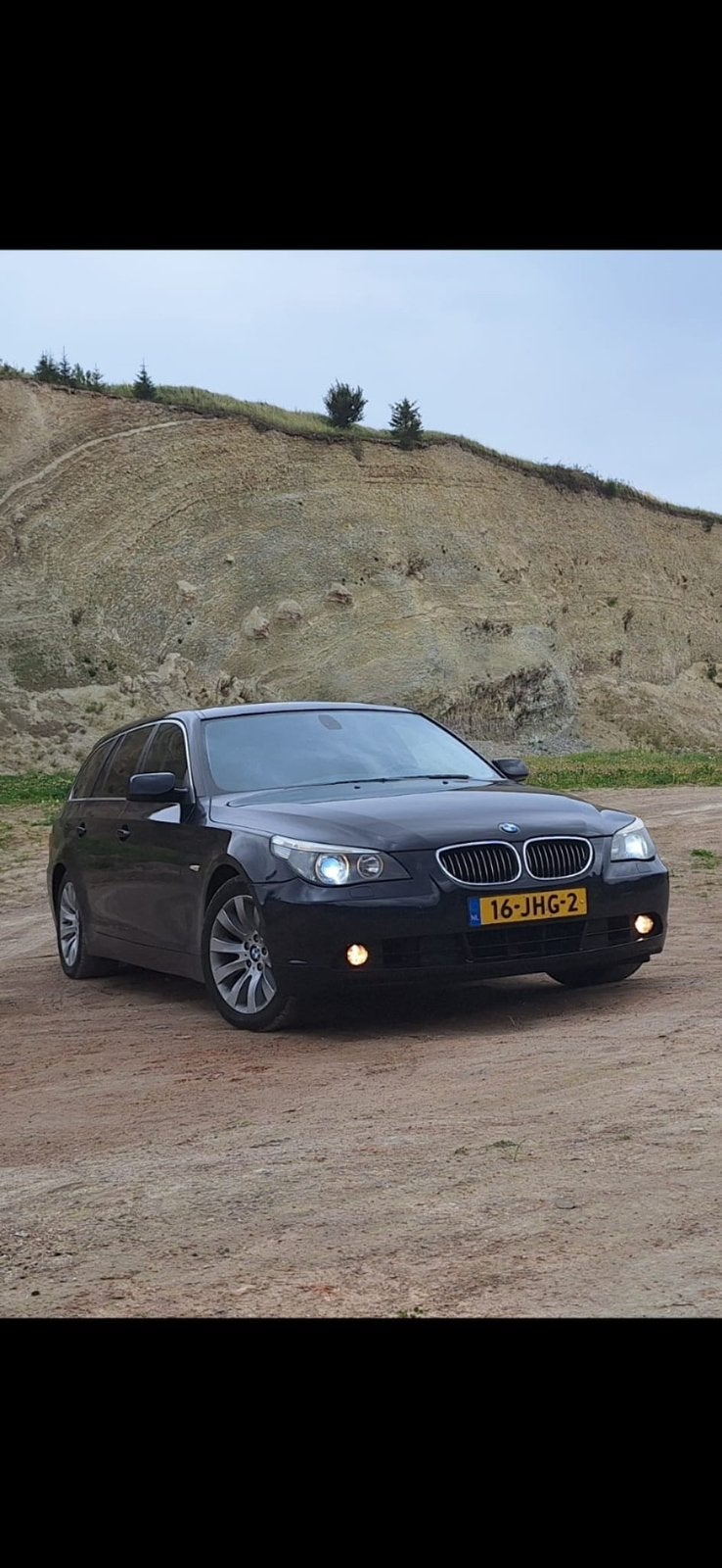 BMW 5-Serie 2.5 I 525 Touring AUT 2006 Blauw, Auto's, Automaat, Achterwielaandrijving, 2497 cc, 2000 kg