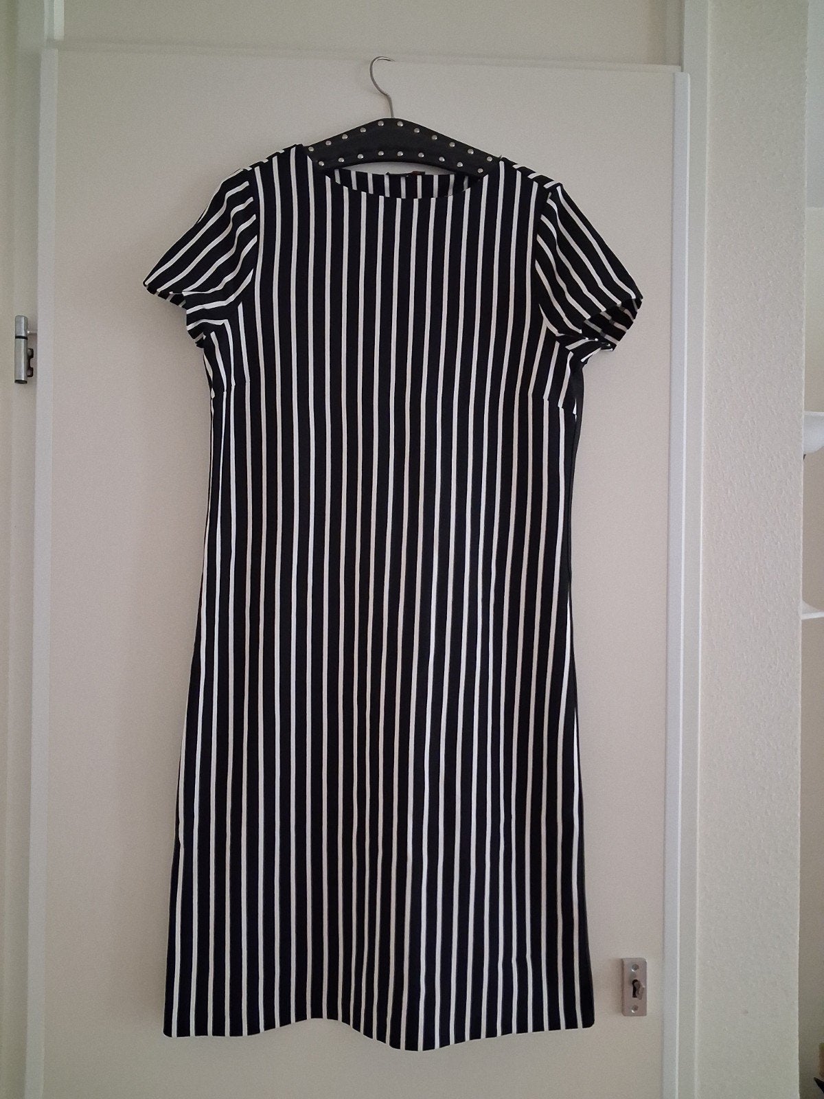 Gestreept zomerjurkje Gerlon C.A.G BV - Maat M, Kleding | Dames, Maat 38/40 (M), Meerkleurig, Gerlon C.A.G BV, Ophalen of Verzenden