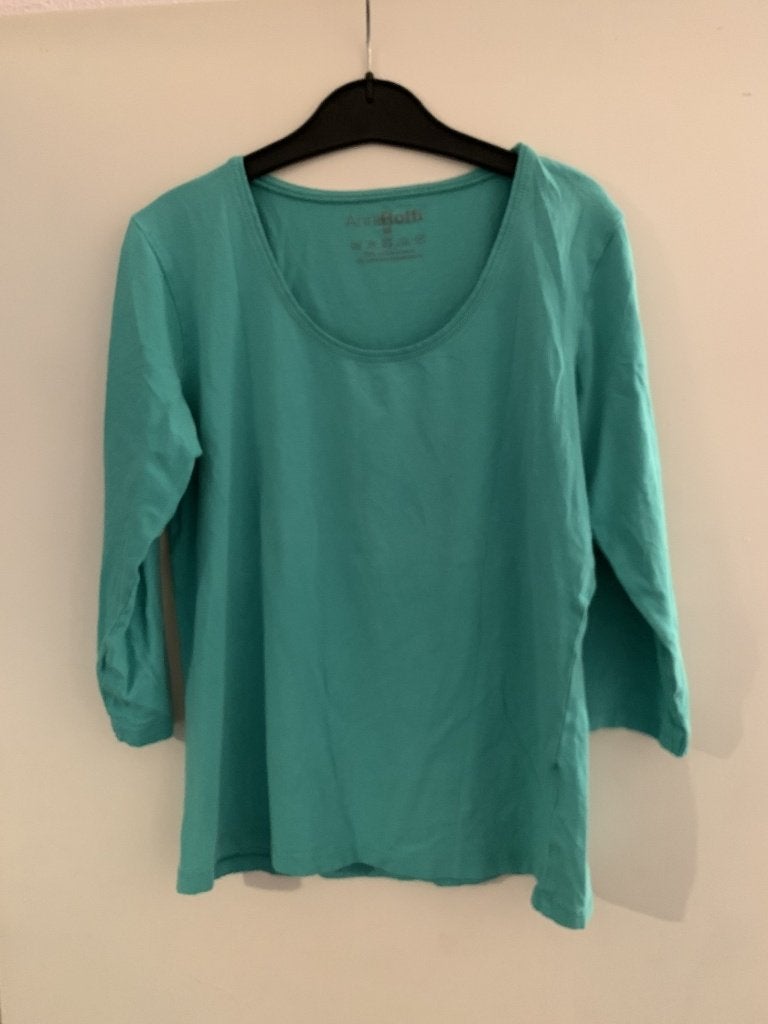 Mintgroene shirt van Anni Rolfi. Maat M, Maat 38/40 (M), Zo goed als nieuw, Korte mouw, Groen