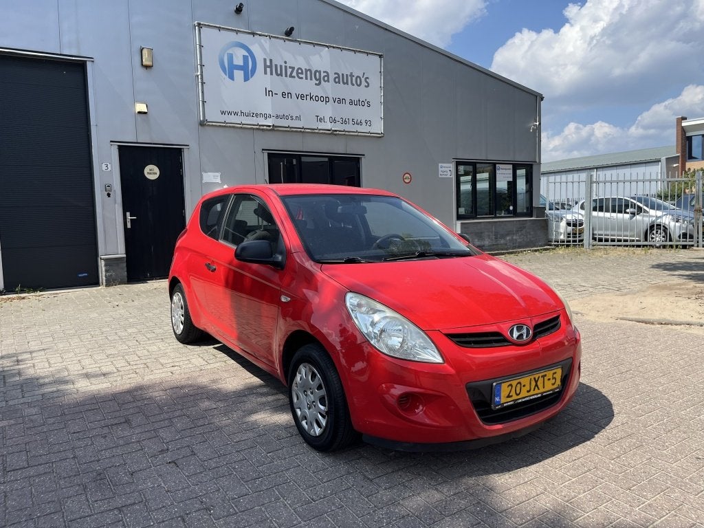 Hyundai i20 1.2i Active| inruilkoopje!| Export! (bj 2009), Auto's, Gebruikt, 4 cilinders, Origineel Nederlands, Bedrijf