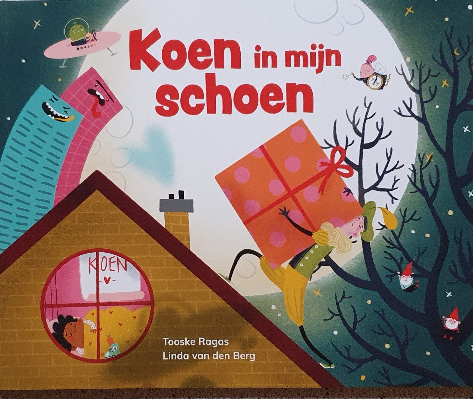 Sinterklaas Koen in mijn schoen van Tooske Ragas, Ophalen of Verzenden, Zo goed als nieuw