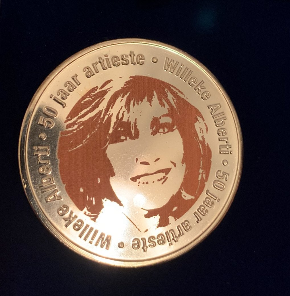 Munt 50 jaar Willeke Alberti, Ophalen, Overige materialen