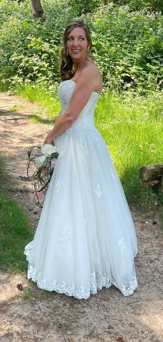 Trouwjurk, Romantisch Tue rok, Kant, Corset Exclusief, Ophalen, Zo goed als nieuw, Wit, Trouwjurk