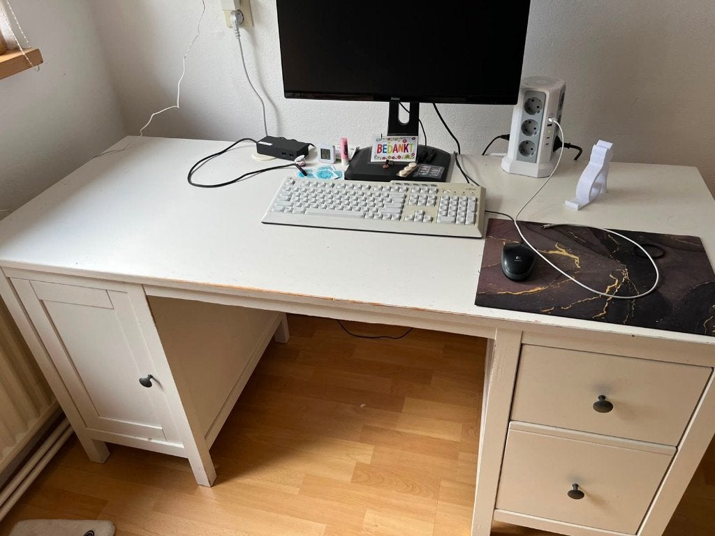 Bureau Hemnes, Ophalen, Gebruikt, 155 cm, Scandinavisch
