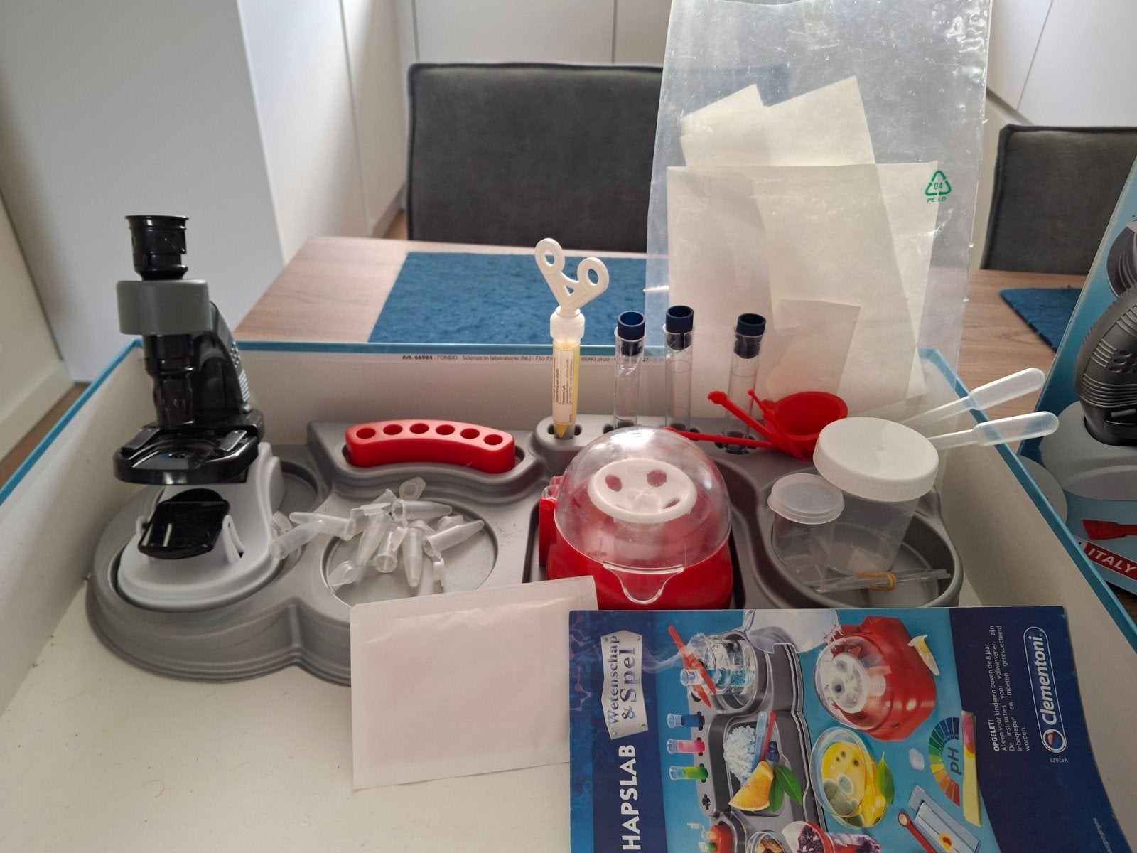 Clementoni Wetenschapslab - Experimenteerdoos voor kinderen, Ophalen, Gebruikt, Knutselen