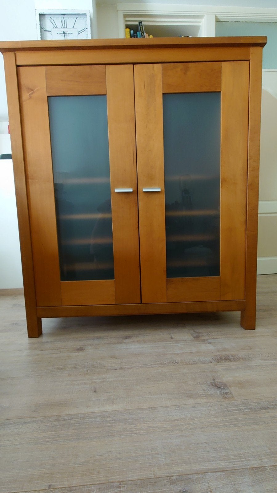 Teakhouten kast met glazen deuren en planken, Ophalen, 100 tot 150 cm, 100 tot 150 cm, Glas