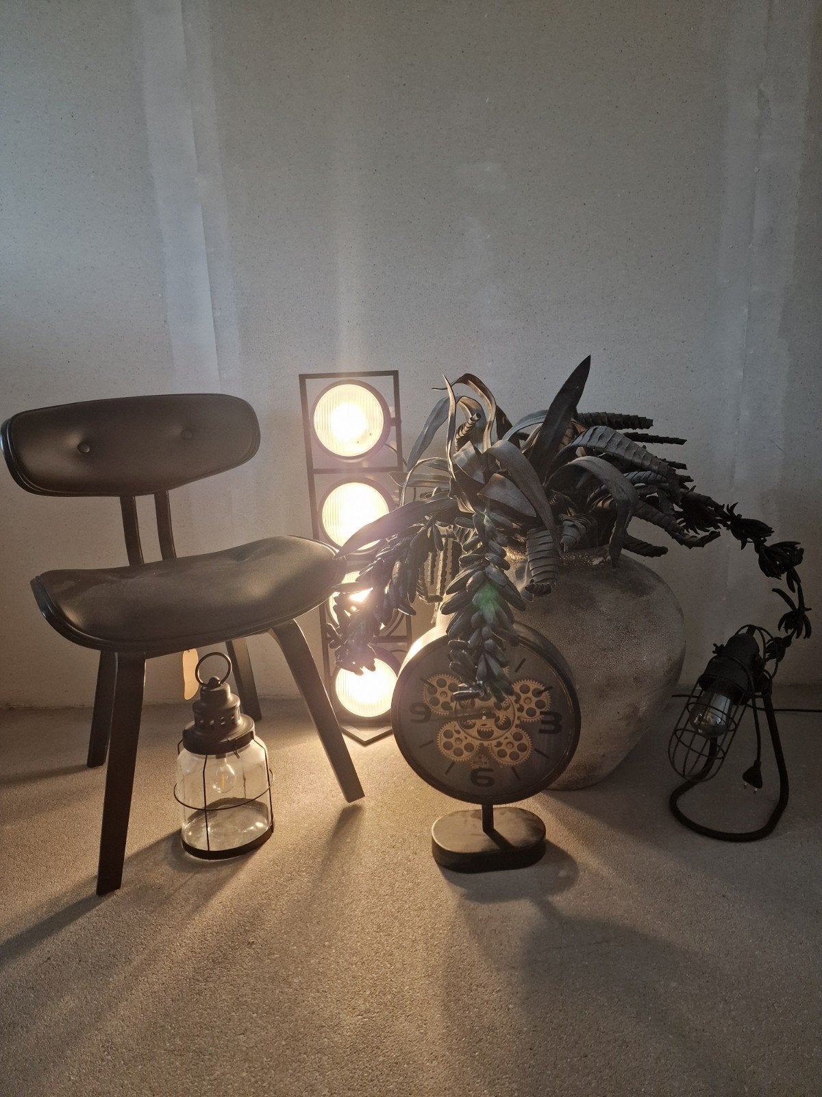 Industriële woon set (5x stoel, plant, klok en lampen), Ophalen, Metaal, Industrieel, Gebruikt