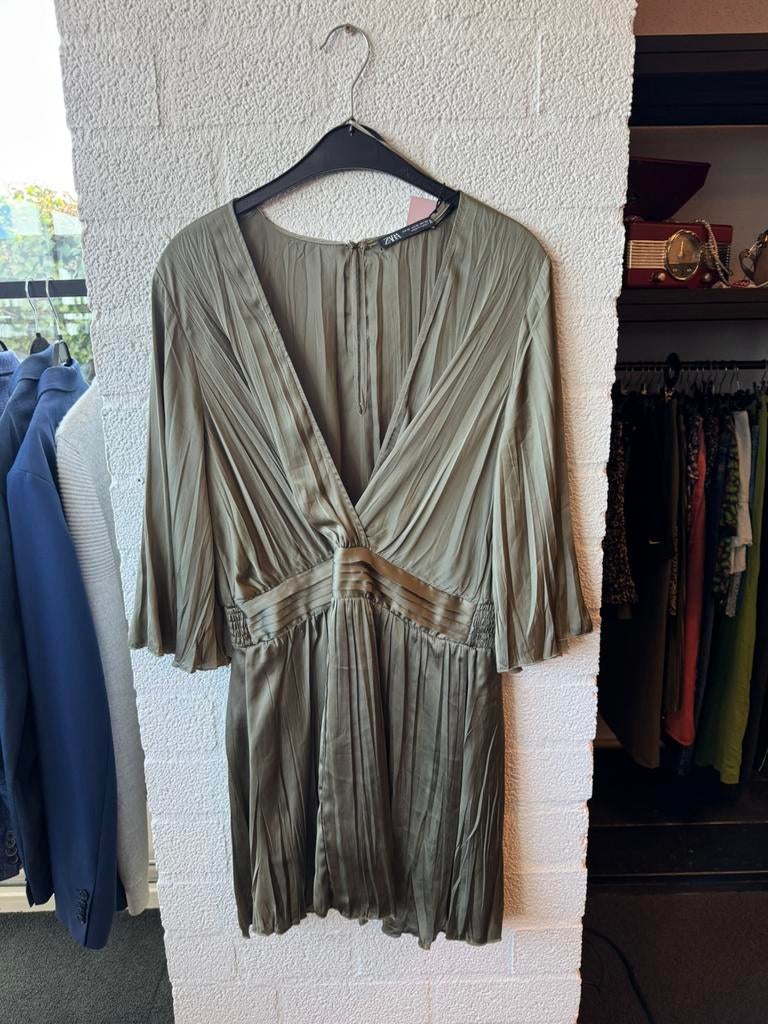 Zara jumpsuit kort groen maat XL, Ophalen of Verzenden, Zo goed als nieuw, Maat 46/48 (XL) of groter, Groen