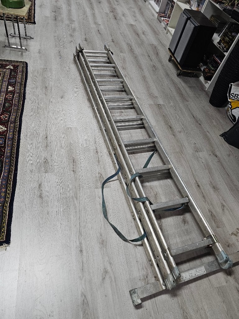 Schuifladder 6.90m voor €75,-, Ophalen, Gebruikt, Nvt, 4 meter of meer