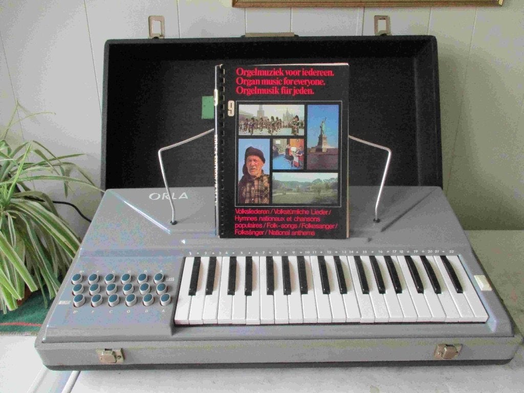 orgeltje Orla, Ophalen of Verzenden, Gebruikt, 2 klavieren, Orgel