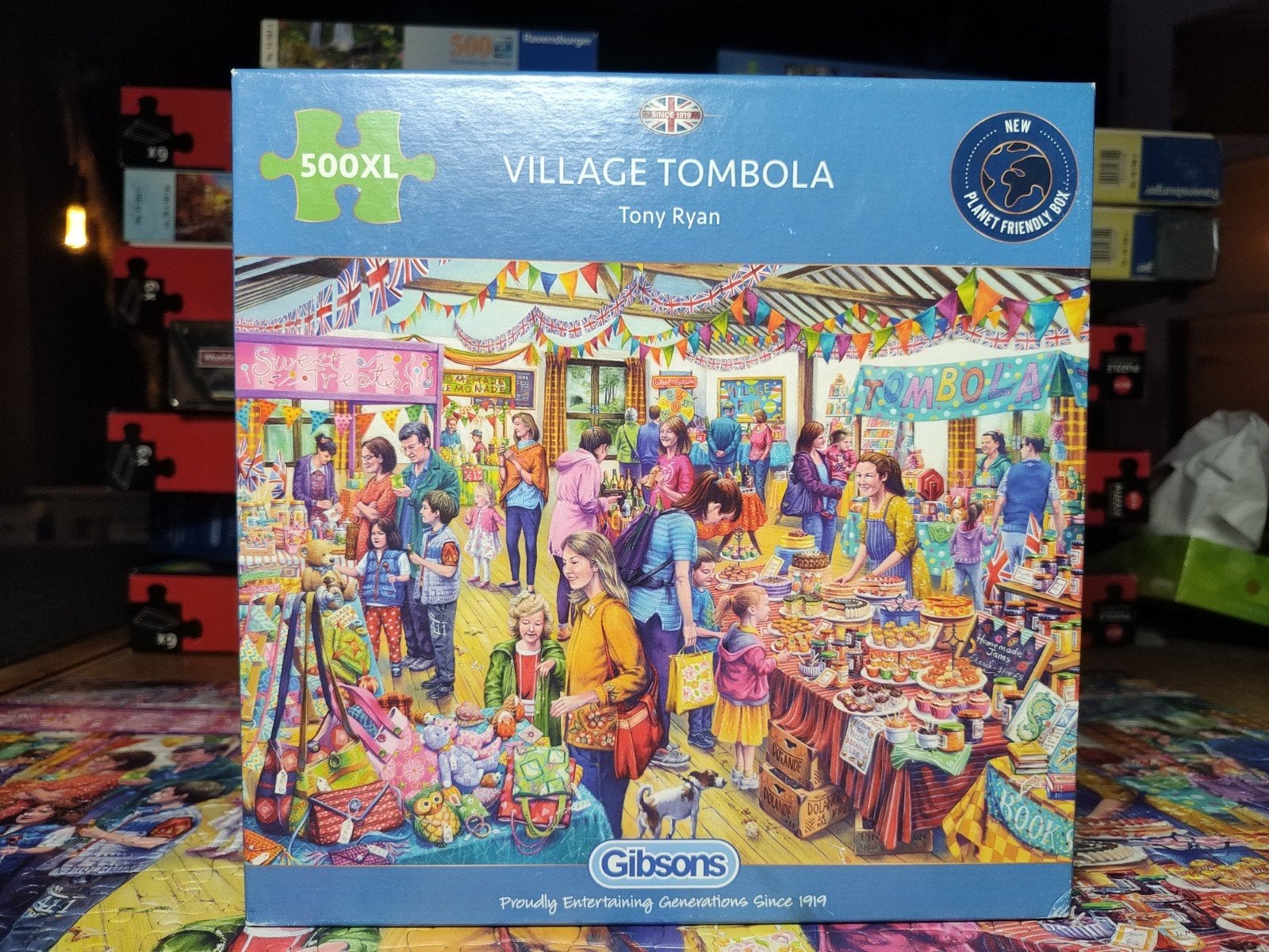 Gibsons puzzel 500 XL stukjes Village Tombola, Ophalen of Verzenden, 500 t/m 1500 stukjes, Zo goed als nieuw, Legpuzzel