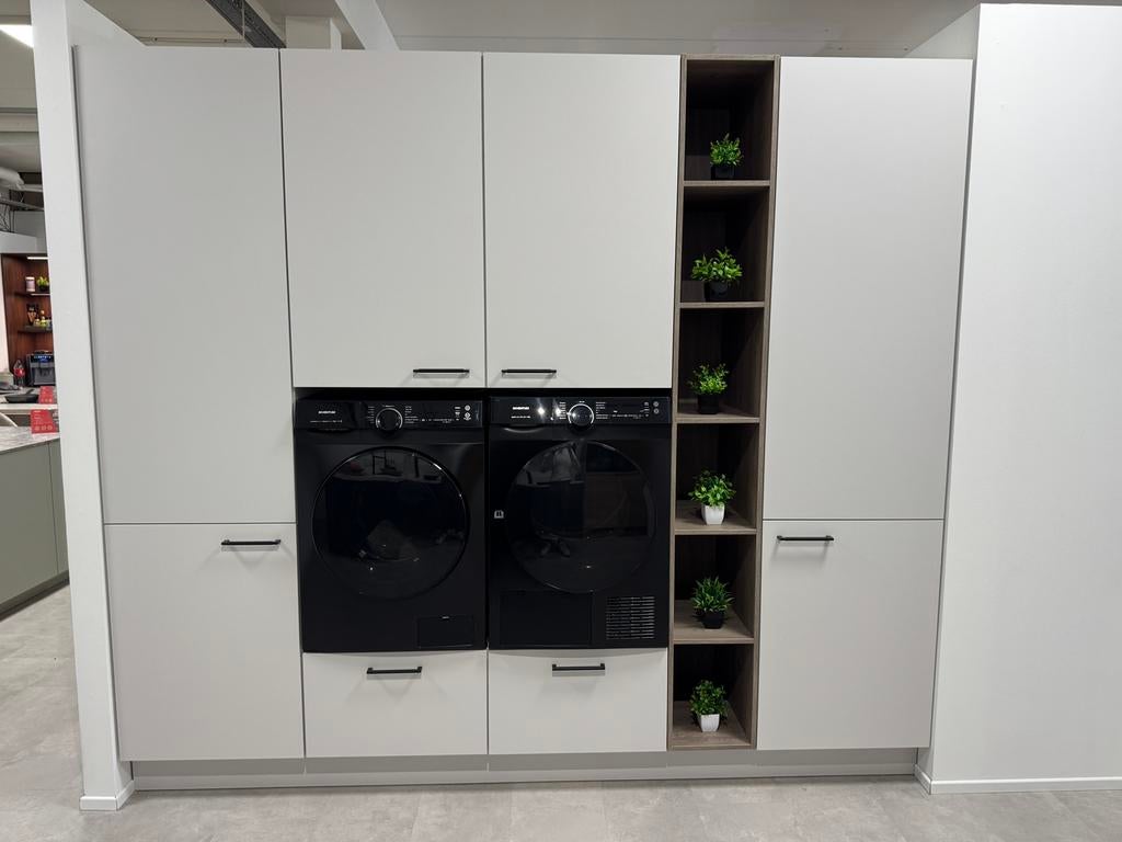 Showroom bijkeuken met wasmachine en droger nieuw, Huis en Inrichting, Ophalen of Verzenden, Nieuw, Grijs, Enkelwandige keuken