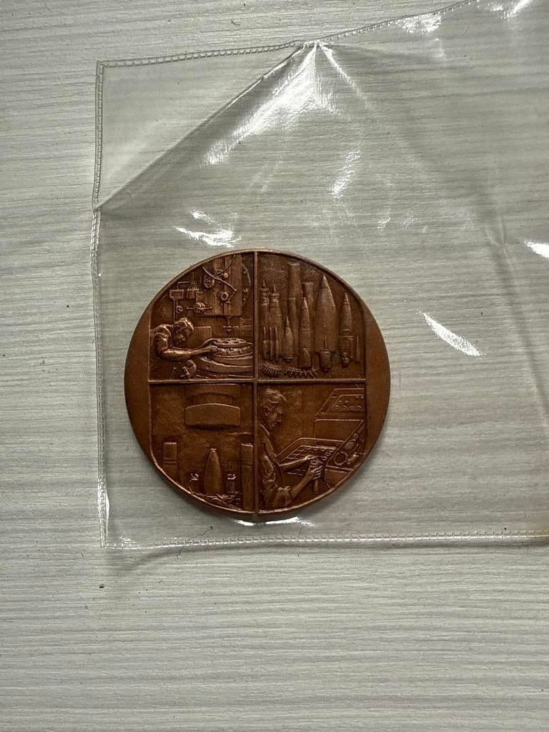 Eurometaal Herdenkingsmedaille 300 Jaar (1679-1979) Brons, Postzegels en Munten, Penningen en Medailles, Brons, Nederland, Ophalen of Verzenden