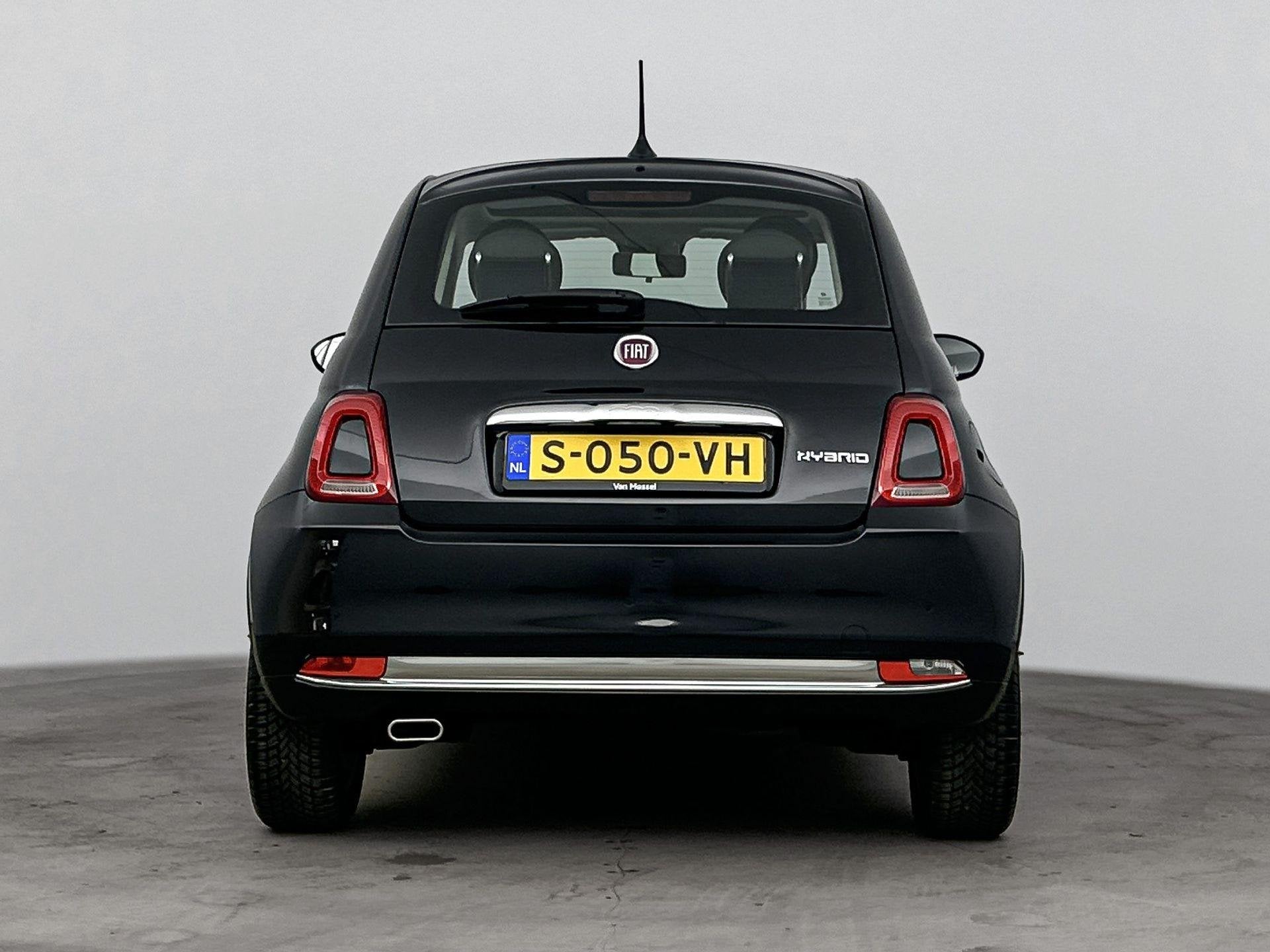 Fiat 500 1.0 Hybrid Hey Google | PANO | Cruise Control | App, Voorwielaandrijving, 12 maanden, Stof, Euro 6