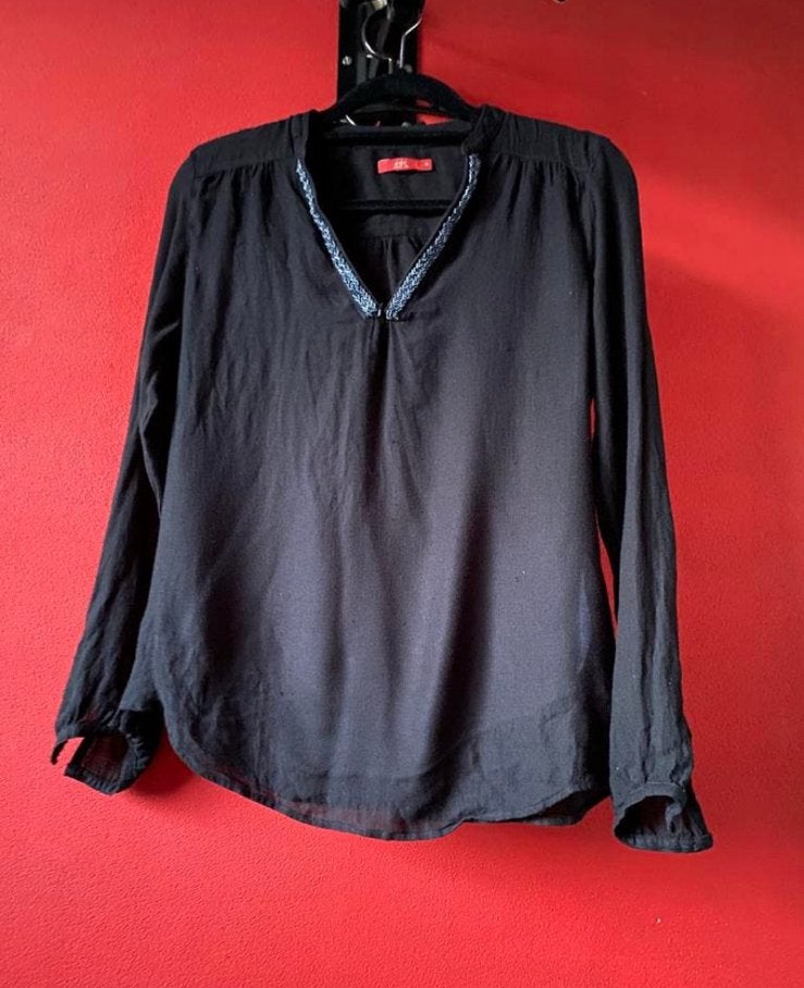 Zwarte blouse met kraaltjes van EDC maat M., Ophalen of Verzenden, Gedragen, Maat 38/40 (M), Zwart