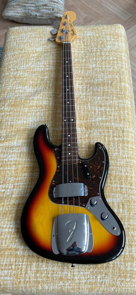 Fender Jazz Bass Stacked knob Japan 2022, Ophalen, Zo goed als nieuw