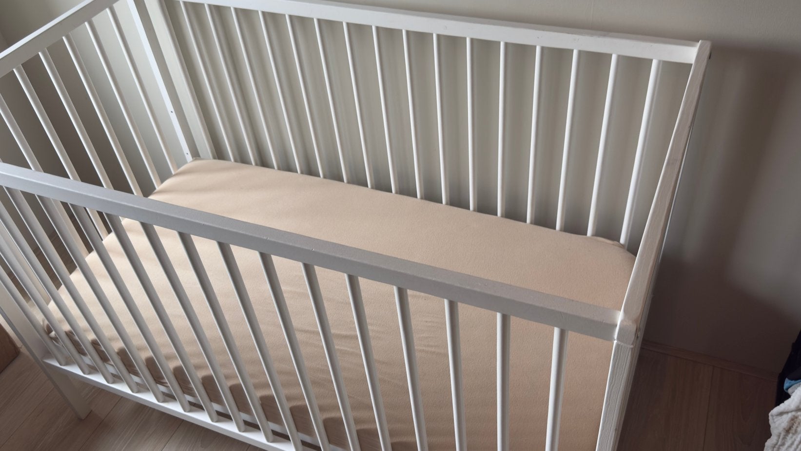 Baby crib 60*120cm, Kinderen en Baby's, Babywiegjes en Ledikanten, Ophalen, Gebruikt, Ledikant