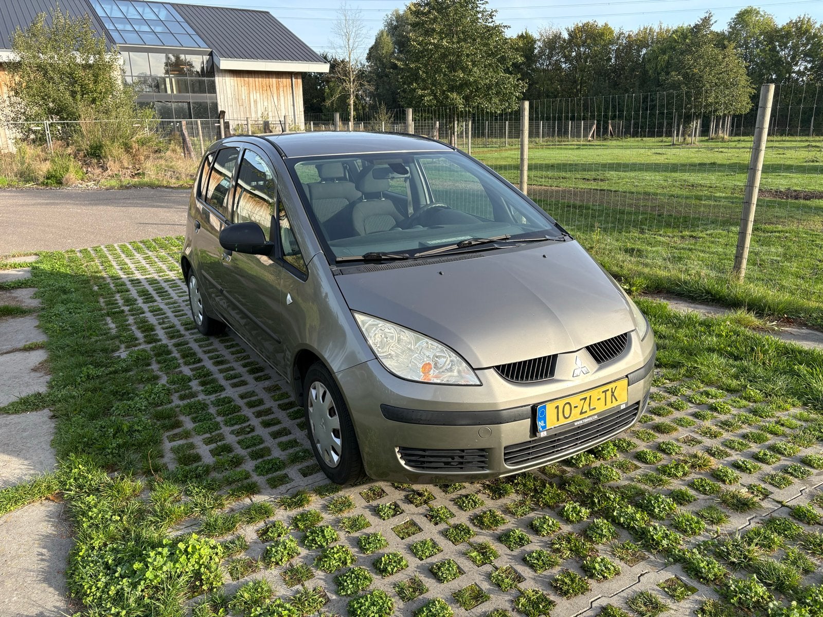 Mitsubishi Colt 1.1 Mivec 2008 Grijs, Auto's, Voorwielaandrijving, 74 pk, Colt, Origineel Nederlands