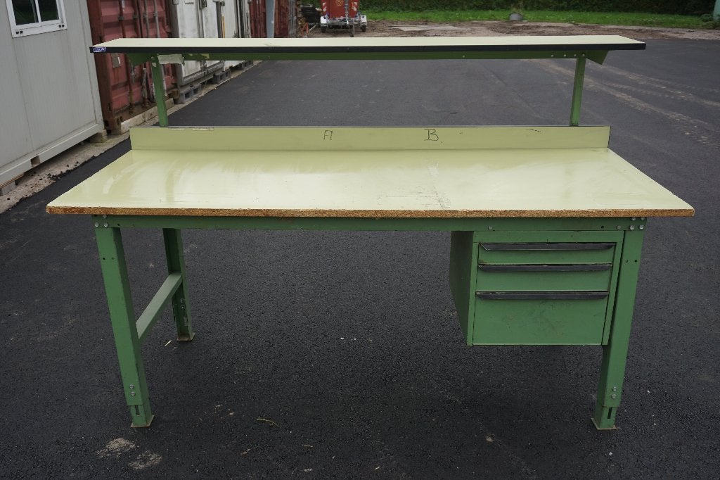 Degelijke werkbank inpaktafel magazijntafel, Doe-het-zelf en Verbouw, Ophalen, Gebruikt, 170 cm of meer