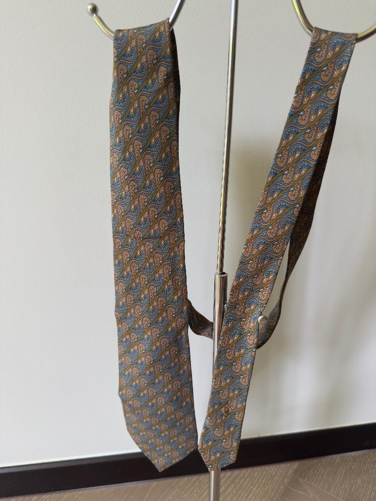 Christian Dior Vintage Monsieur Silk Tie – Paisley Pattern, Kleding | Heren, Stropdassen, Ophalen of Verzenden, Zo goed als nieuw