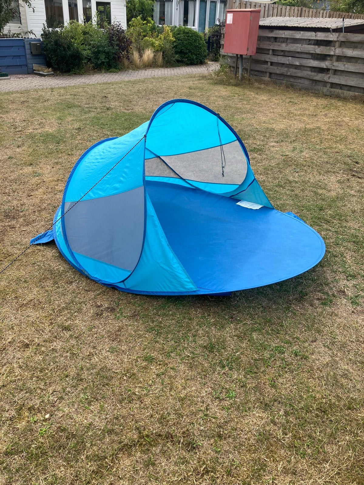 Gooitentje / Strandtentje Crivit / pop up, Ophalen, Gebruikt, Tot en met 3