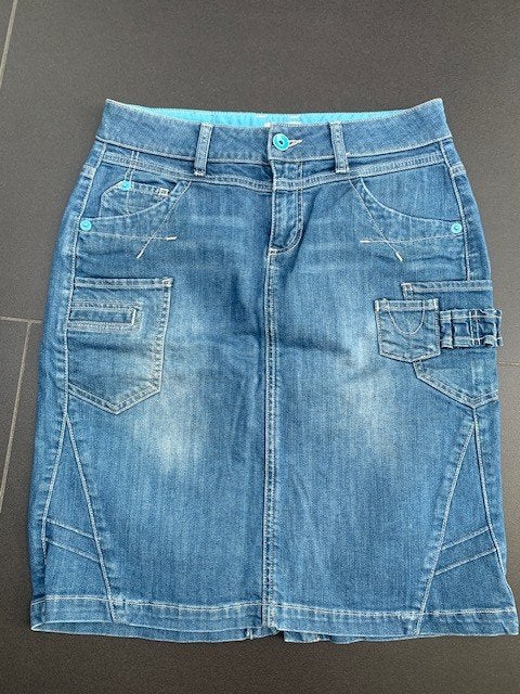 Spijkerrok maat 38 Stretch, Blauw, Ophalen of Verzenden, Gedragen, Boven de knie