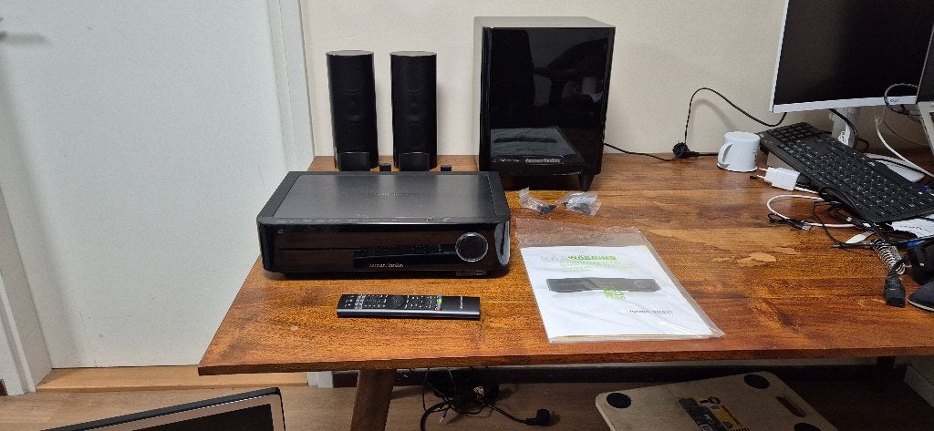Harman Kardon BDS 270 met speakers en HKTS 200 subwoofer, Gebruikt, 2.1-systeem, Blu-ray-speler, 70 watt of meer
