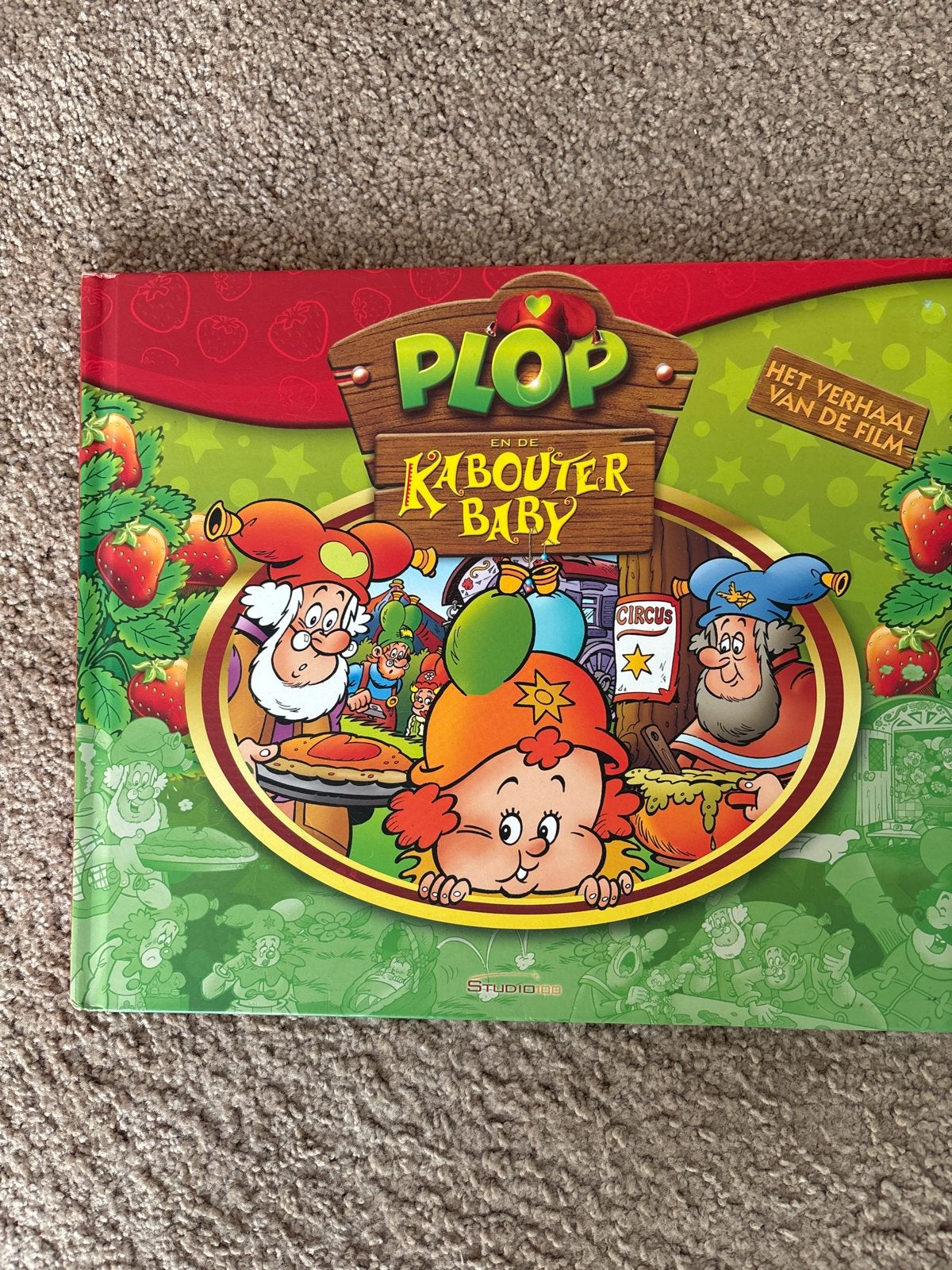 Kabouter Plop en de kabouter baby - Het verhaal van de film, Boeken, Jongen of Meisje, Ophalen of Verzenden, Zo goed als nieuw