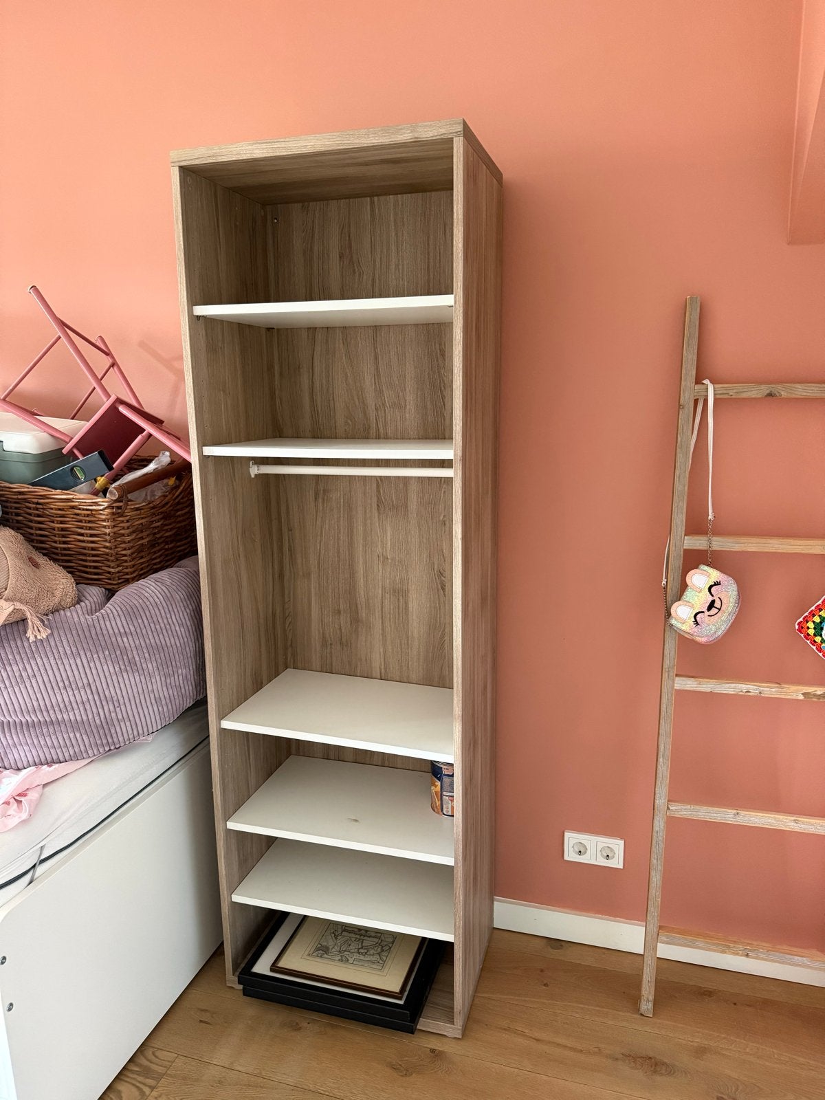 Besta IKEA kast incl. planken, Ophalen, Met plank(en), Minder dan 50 cm, Gebruikt