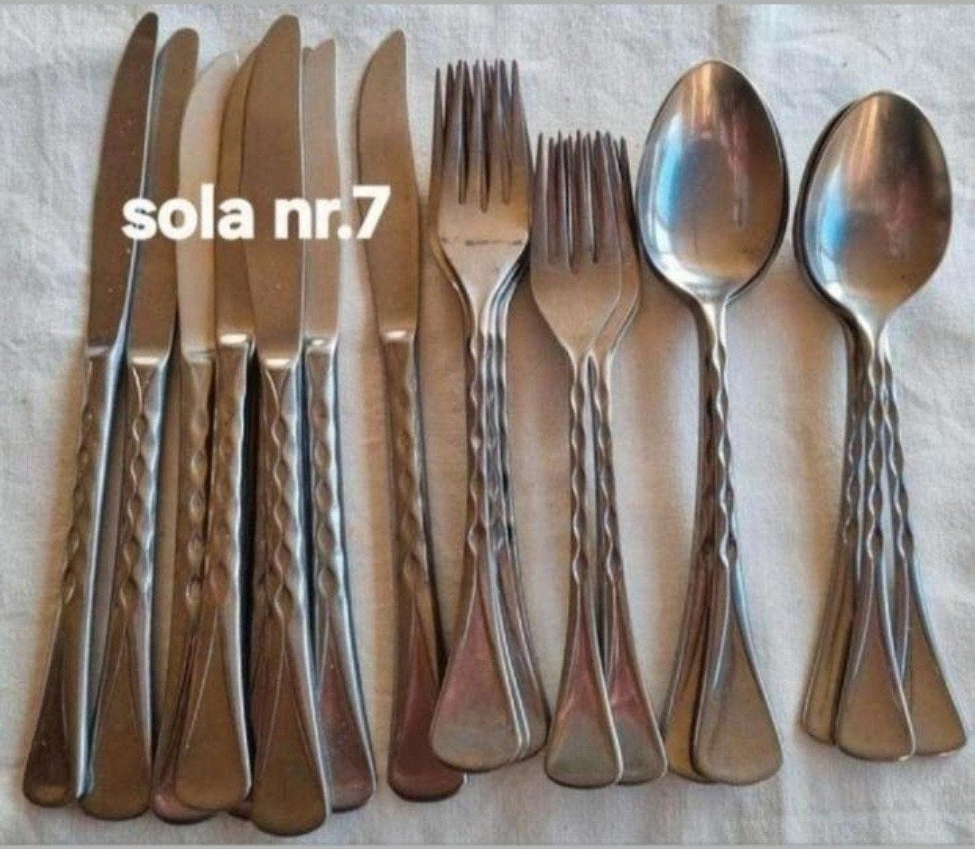 Bestek Sola Mondiluxe brede handvatten lepels vorken messen, Huis en Inrichting, Keuken | Bestek, Ophalen of Verzenden, Rvs of Chroom