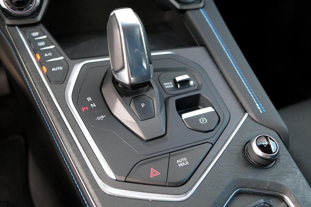 Lynk & Co 01 1.5 Plug-in Hybrid | Adaptive Cruise Control |, Stof, Euro 6, Blauw, Plug-in hybride