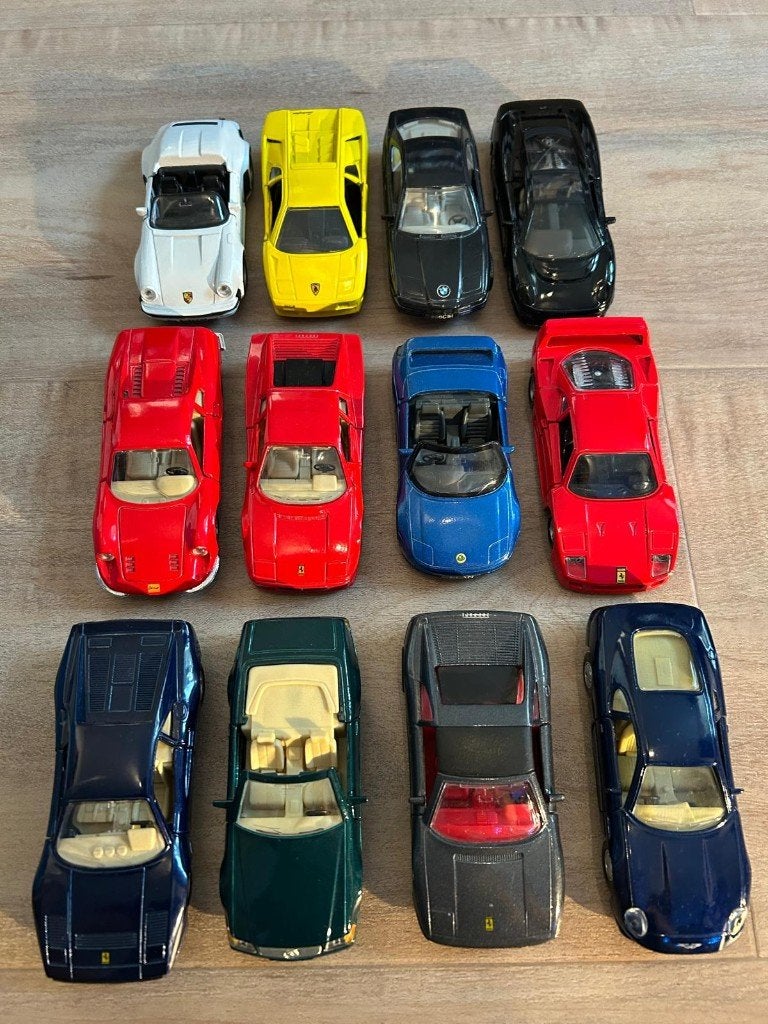 Set van 12x Vintage Shell Maisto modelauto’s (1:38), Ophalen of Verzenden, Gebruikt, Auto, Overige merken