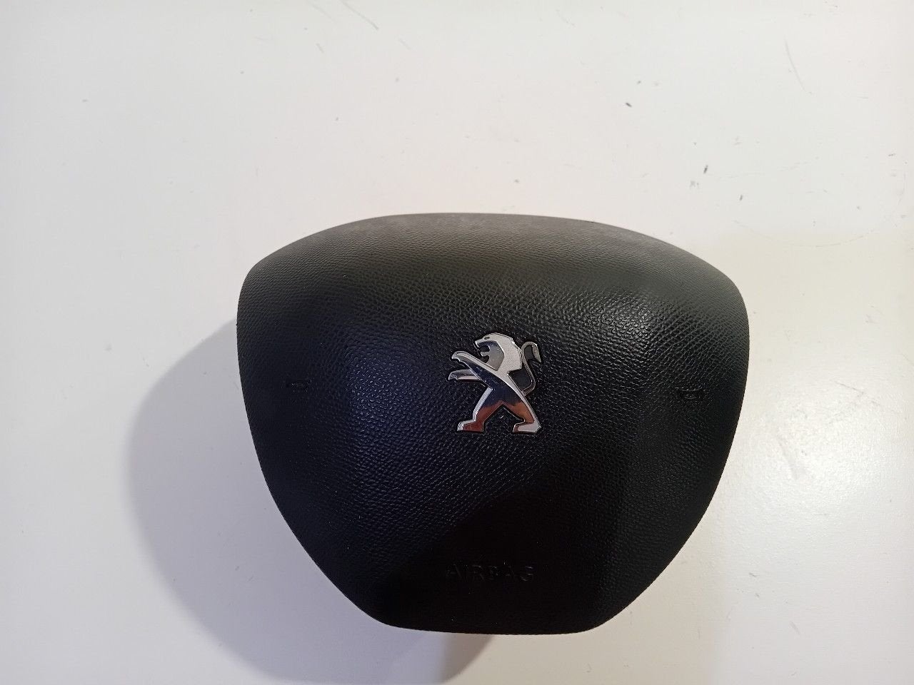 Airbag stuur Peugeot 308, Onderdelen@venauto.nl, Van der Ven Autorecycling B.V., Gebruikt, Ettenseweg 76, 4706 PB Roosendaal, The Netherlands