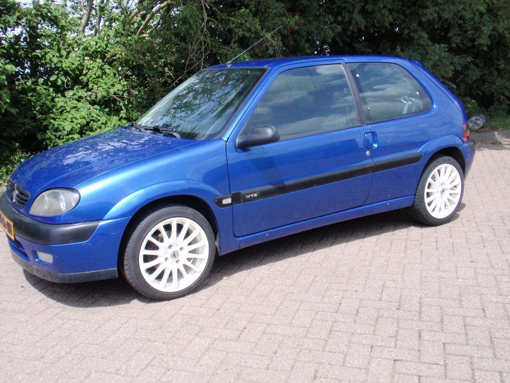 Citroën Saxo VTS 1.6 8v 2002 Blauw met functionerende airco., Voorwielaandrijving, 4 cilinders, Saxo, Blauw