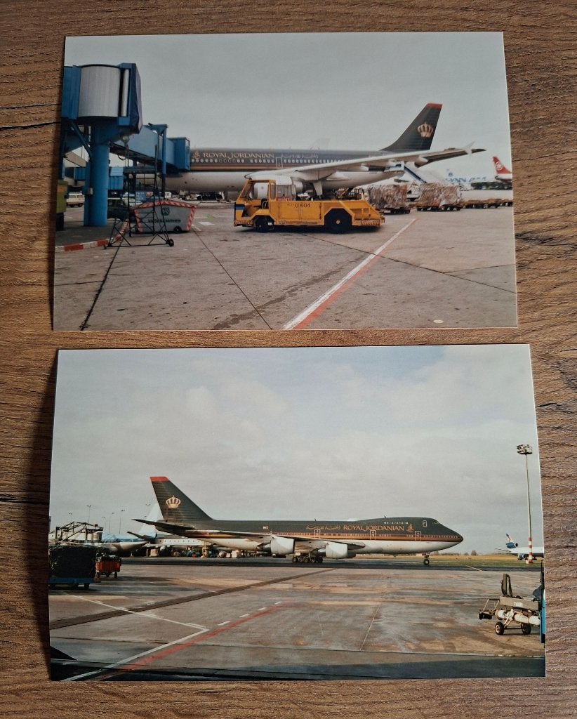 2x Royal Jordanian Vliegtuig Foto's - Luchtvaart Memorabilia, Ophalen of Verzenden, Zo goed als nieuw, Kaart, Foto of Prent