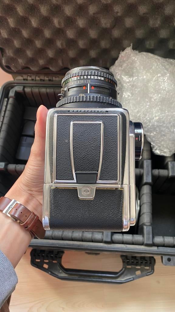 Hasselblad 500CM 80mm + 50mm lens + accs, Ophalen of Verzenden, Filmcamera
