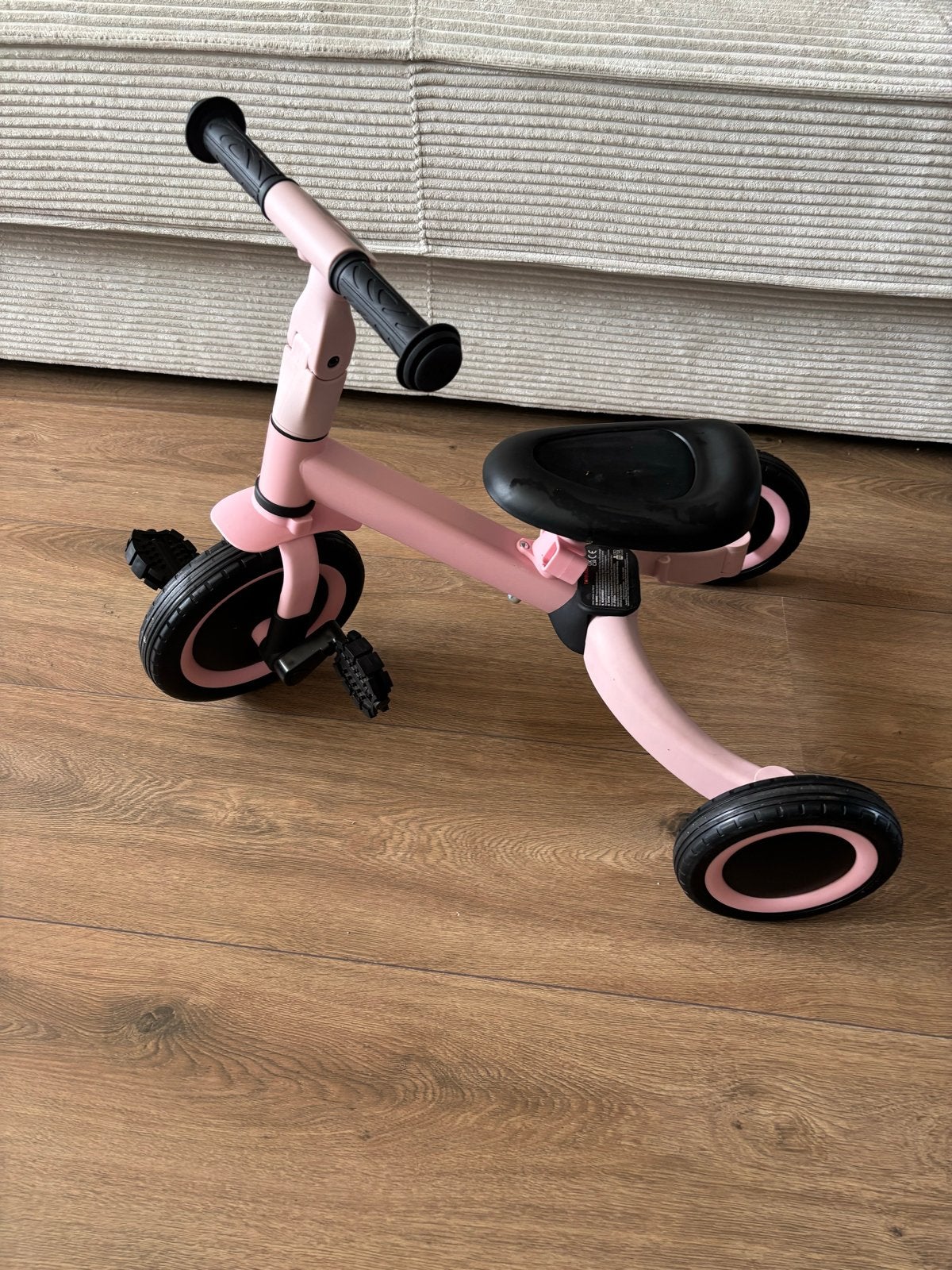 Roze kinderfiets/loopfiets 2-in-1, Fietsen en Brommers, Fietsen | Driewielers, Ophalen of Verzenden, Zo goed als nieuw, Verstelbare zitting