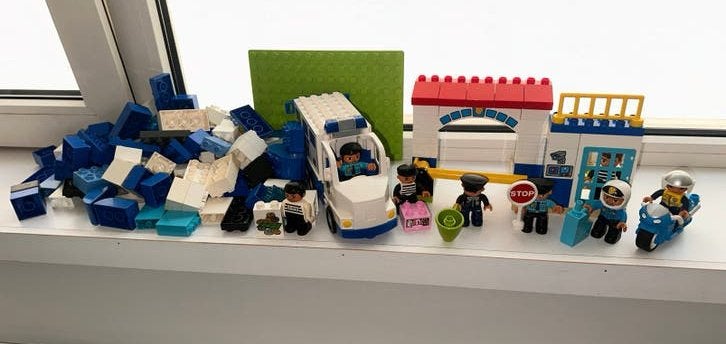 LEGO DUPLO politie set met politiewagen, motor en poppetjes, Ophalen of Verzenden, Gebruikt, Duplo