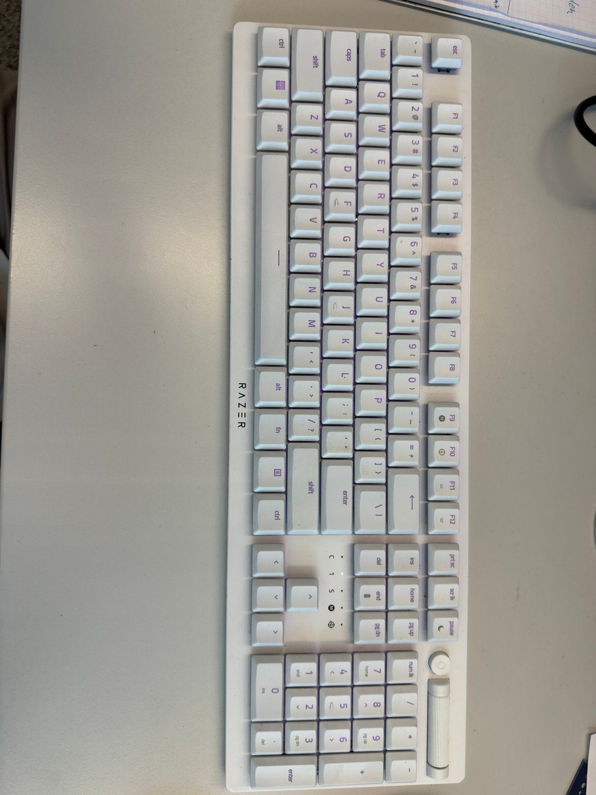 Razer Deathstalker V2 Pro, Computers en Software, Toetsenborden, Ophalen, Zo goed als nieuw